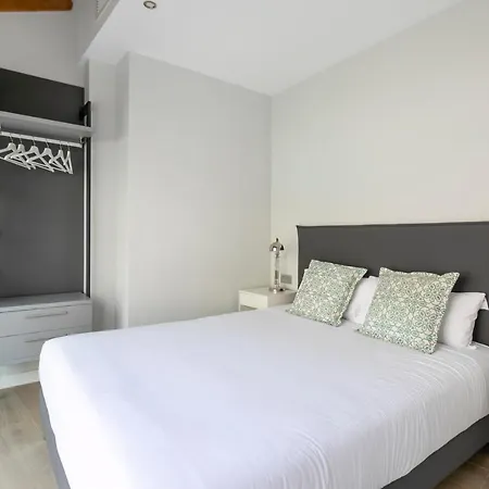 Aparthotel Arenal 3*